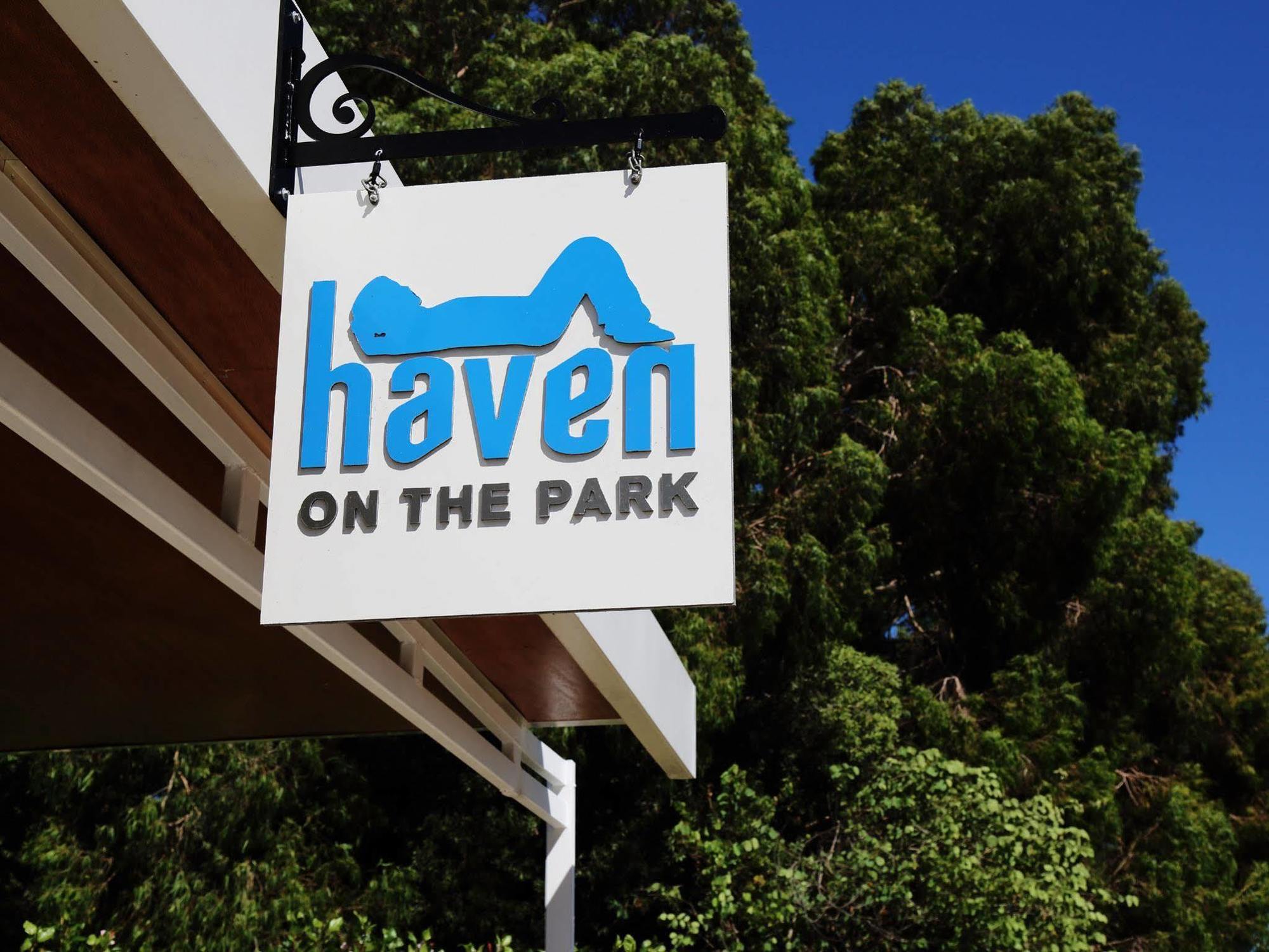 Hotel Haven On The Park à Perth Extérieur photo